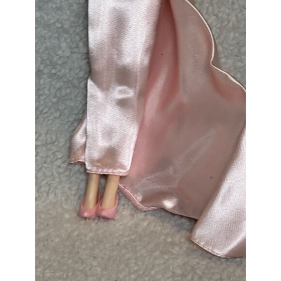 Barbie Enchanted Evening Brunette Doll 1958 Reproduction Vintage Mattel 1993 - Picture 3 of 6